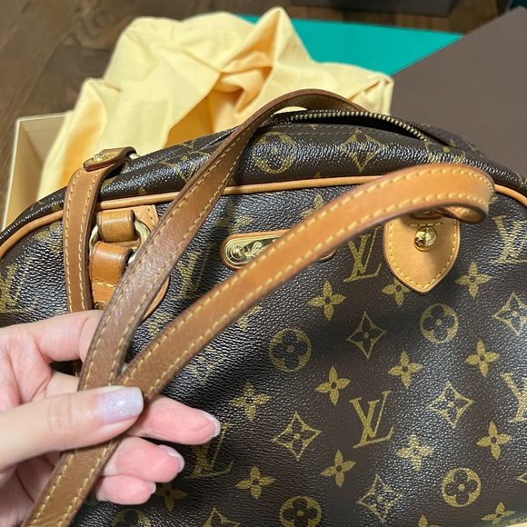 DISCONTINUED 100% AUTHENTIC Louis Vuitton Monogram Montorgueil PM - Picture 3 of 13